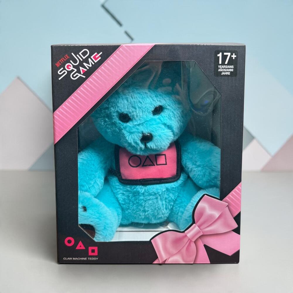 Netflix Squid Game NEW TV Show Claw Machine Teddy Bear In Box Collectible